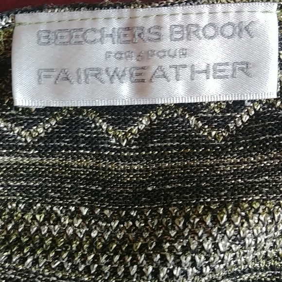 Green tank top - Picture 4 of 5